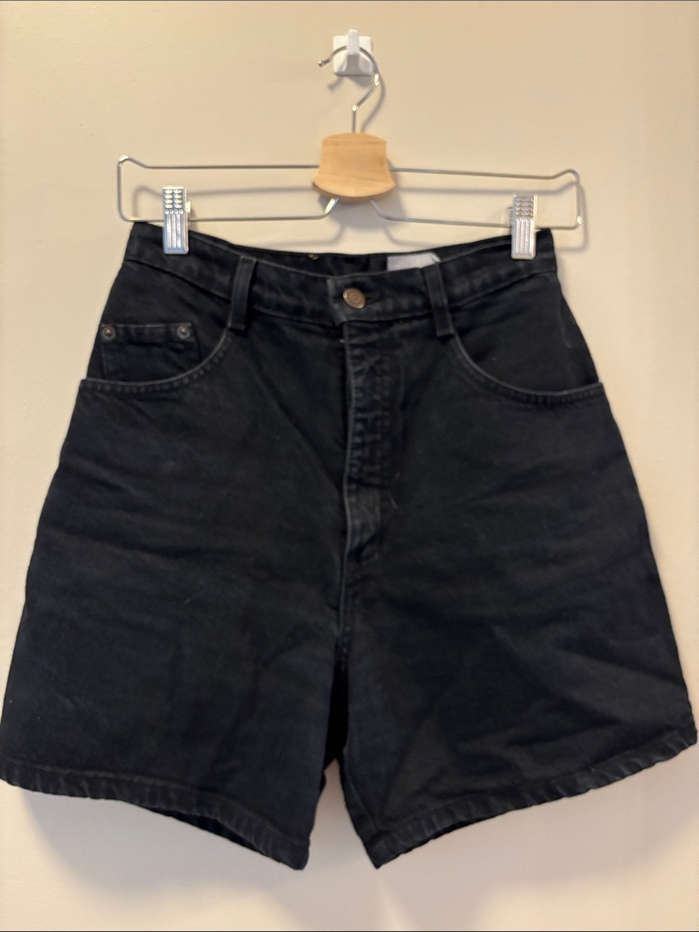 Vintage Women’s Black High-Rise Denim Shorts